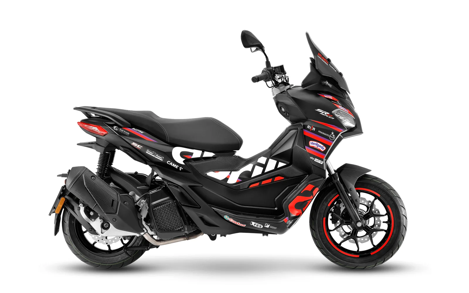 Aprilia SR GT Replica 125 2025, fotografía oficial de estudio