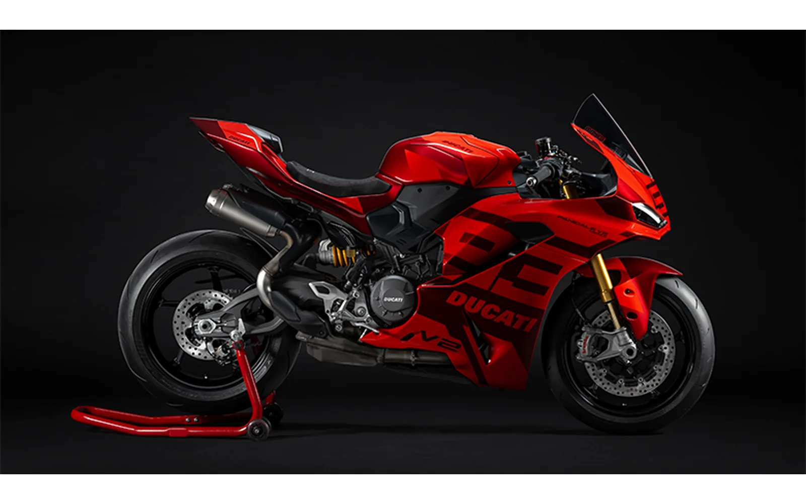 Ducati Panigale V2 MM93, imagen oficial de catálogo