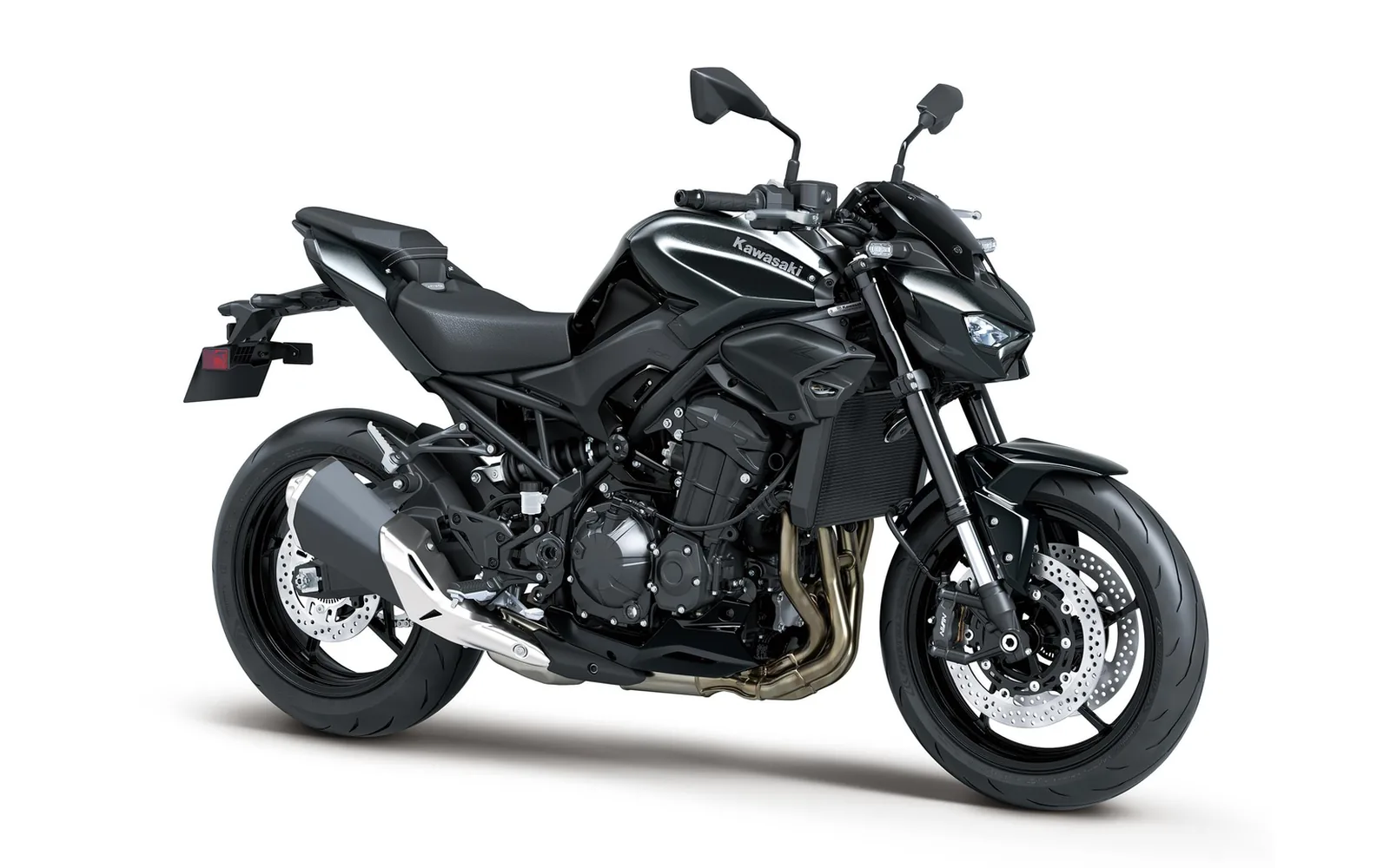 Kawasaki Z900 70 kW Performance MY26, fotografía oficial