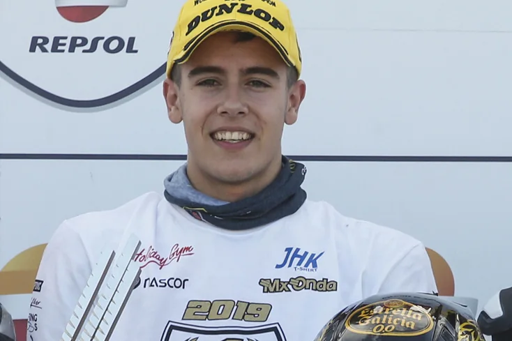 Alcoba gana en Estoril y llega a Jerez a cinco puntos del tercer puesto