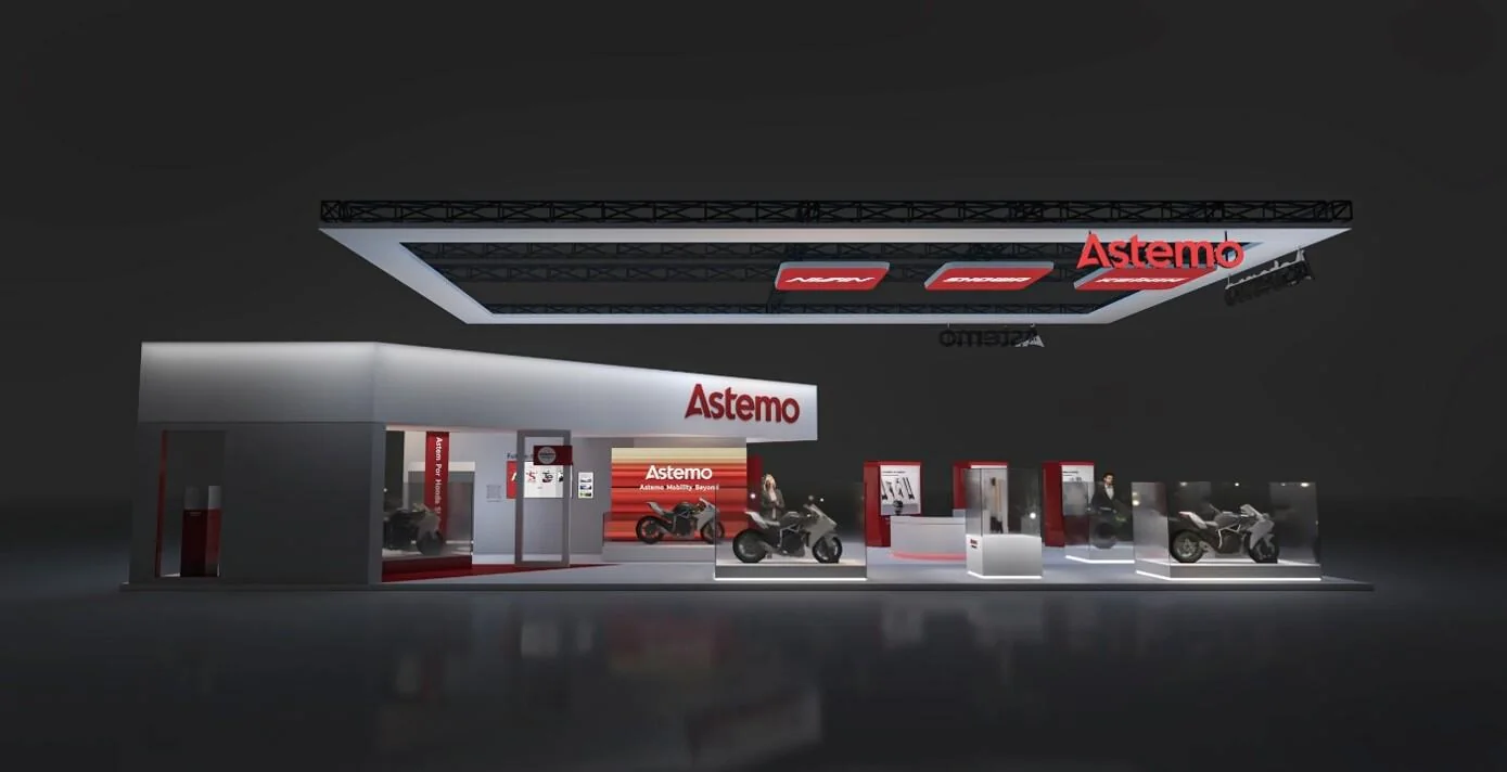 Recreación del estand de Astemo para EICMA 2026. Es una ilustración del proyecto, no una fotografía del salón ya celebrado.