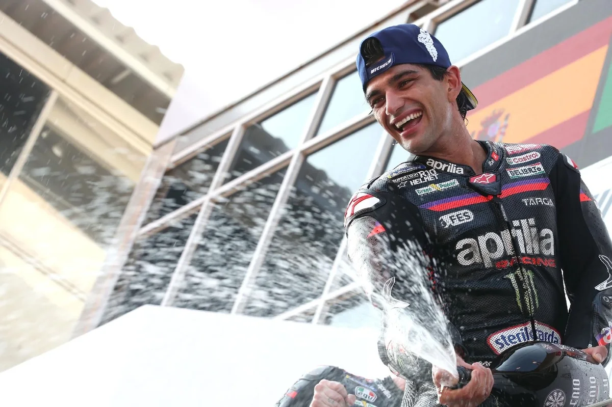 Jorge Martín con Aprilia, imagen de archivo utilizada por Motorsport.com. No corresponde a una carrera celebrada el 15 de octubre.