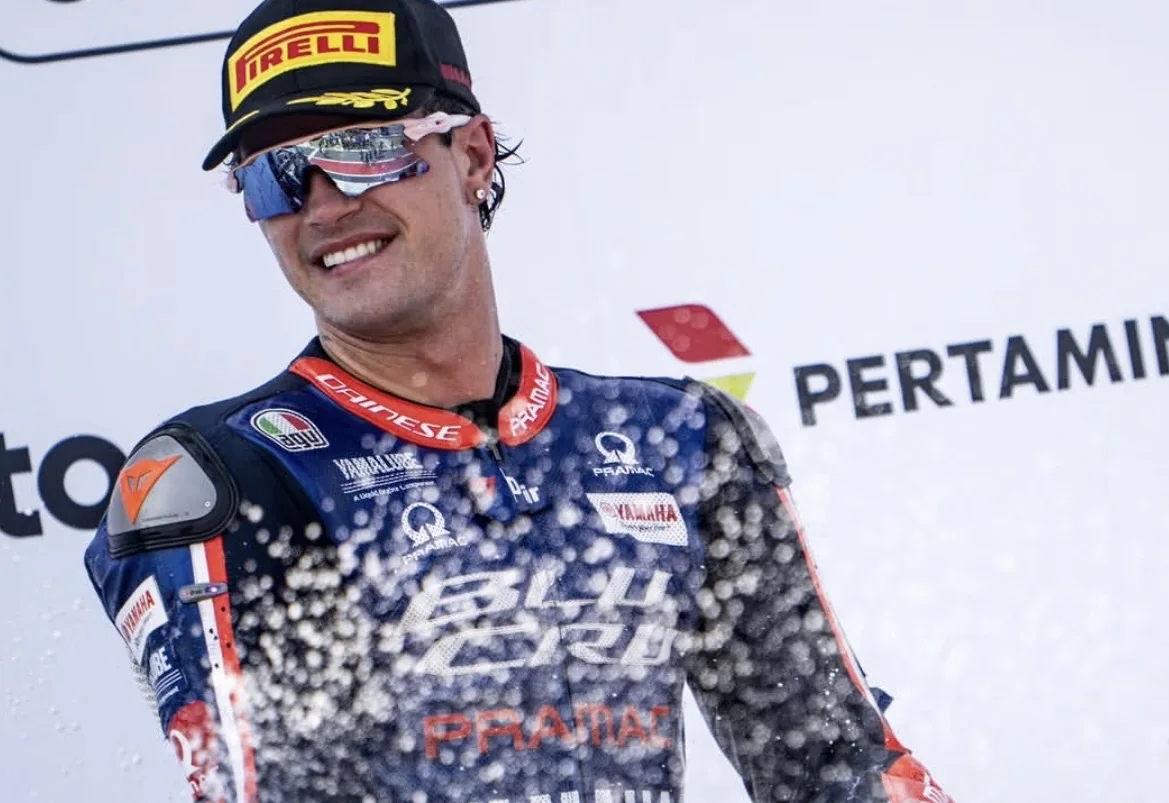 Izan Guevara, en una fotografía difundida por Yamaha y Motosan. Imagen de archivo, anterior al GP de Australia.