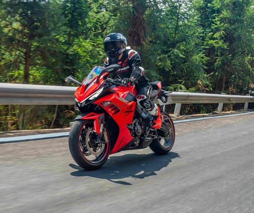 La Zontes 703RR centra su actualización en la electrónica: acelerador electrónico y crucero