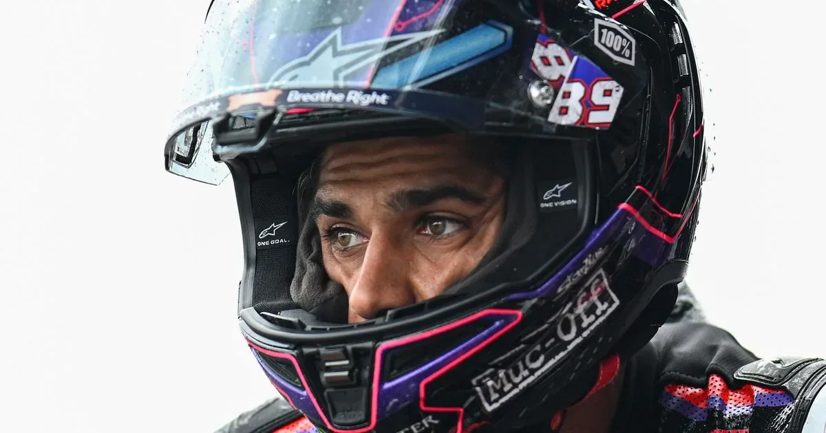Aprilia explica la pausa de Martín: el problema era controlar la moto al frenar